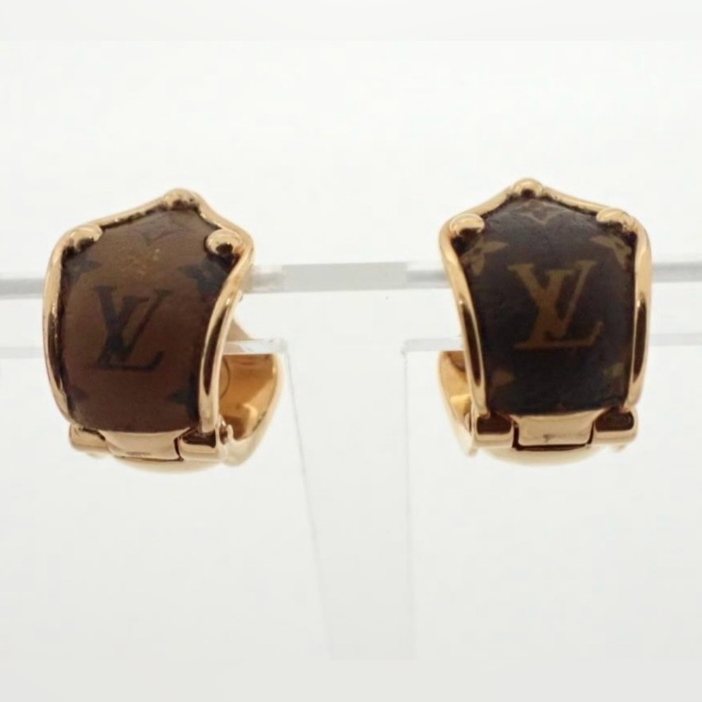 Lv Monogram Ear Cuff - image 3